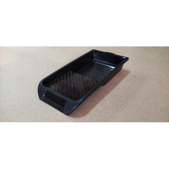 84801110  Ванна для краски 14*27,5 см, пластик черный, Латвия